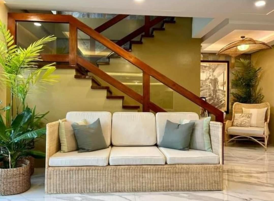 Hotel Herencia 625 Daraga  外观 照片