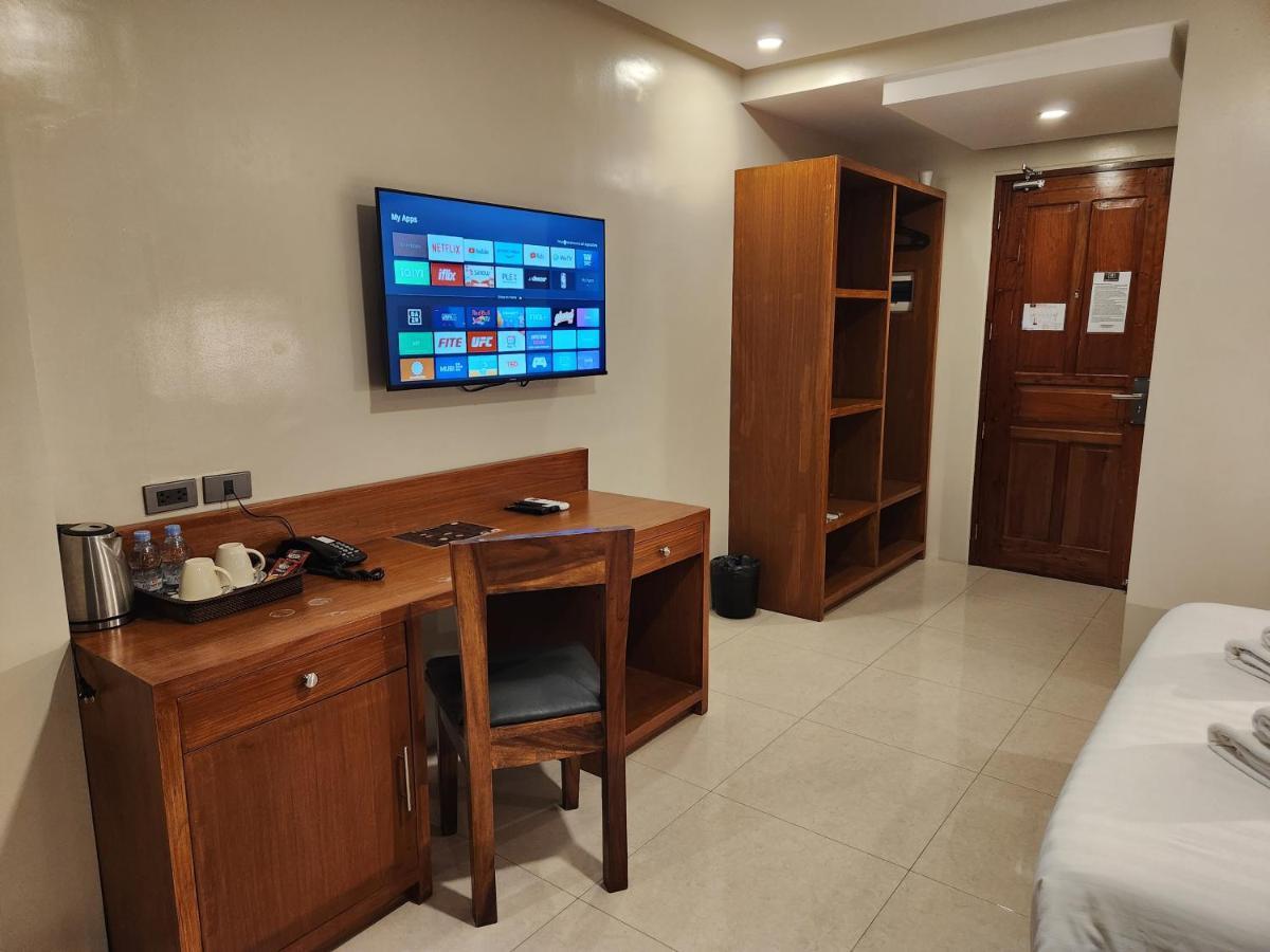 Hotel Herencia 625 Daraga  外观 照片