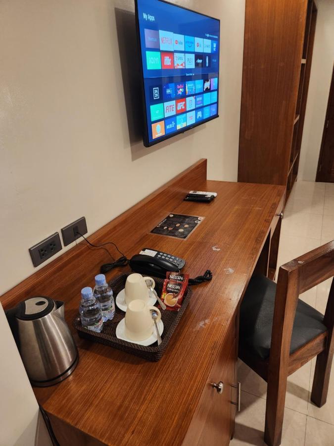 Hotel Herencia 625 Daraga  外观 照片