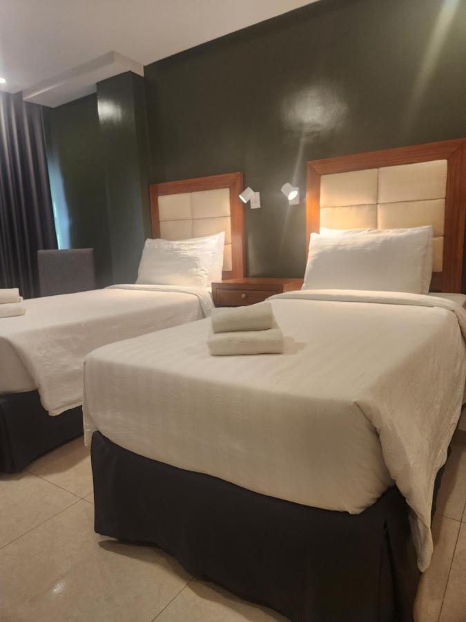 Hotel Herencia 625 Daraga  外观 照片