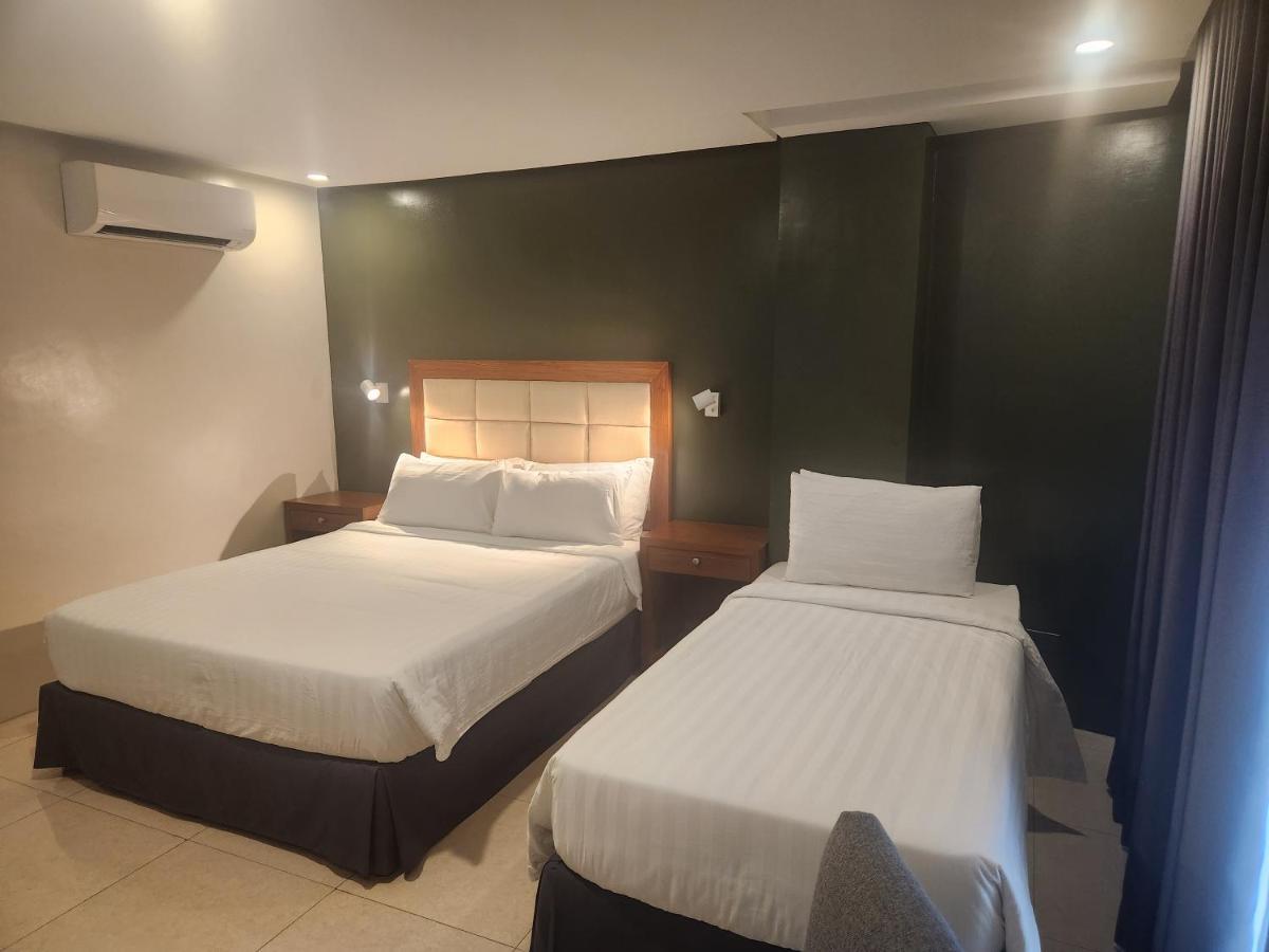 Hotel Herencia 625 Daraga  外观 照片